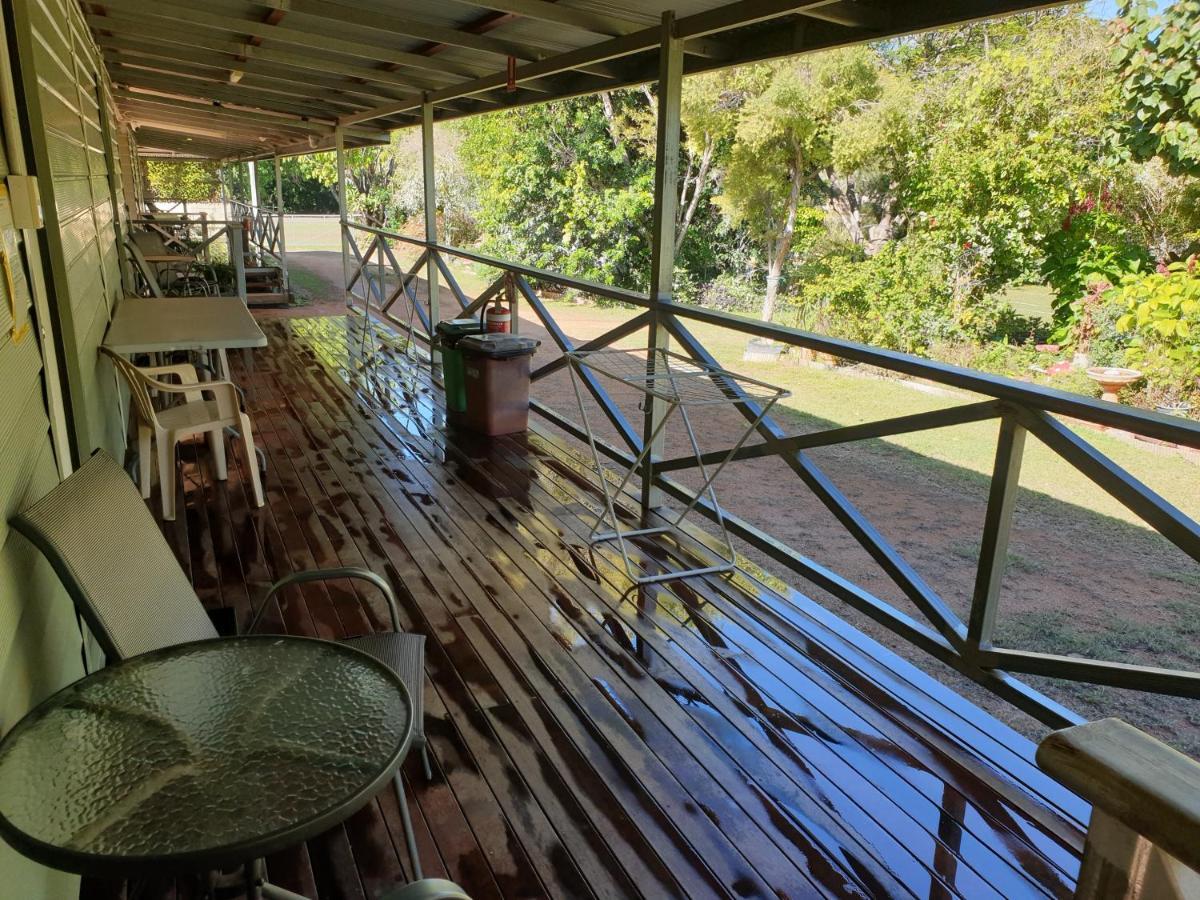 Gold City Motel Charters Towers Exterior photo
